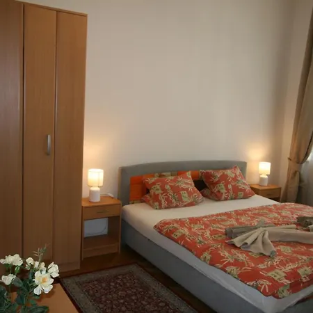 No. 25 T.g.masaryka 13 S Vytahem Apartment *