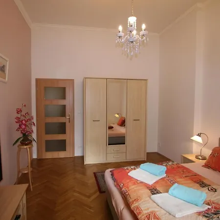 Apartament No. 25 T.g.masaryka 13 S Vytahem Karlowe Wary