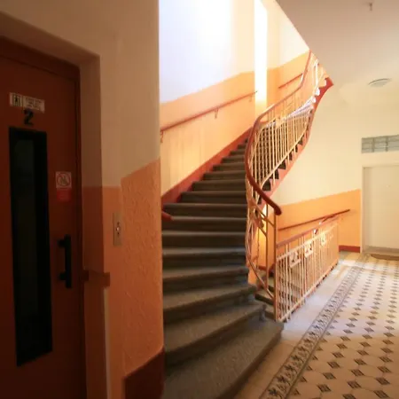 No. 25 T.g.masaryka 13 S Vytahem Apartament